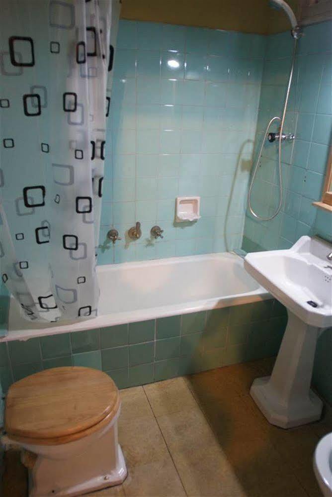 Hip Hostel Барселона Экстерьер фото